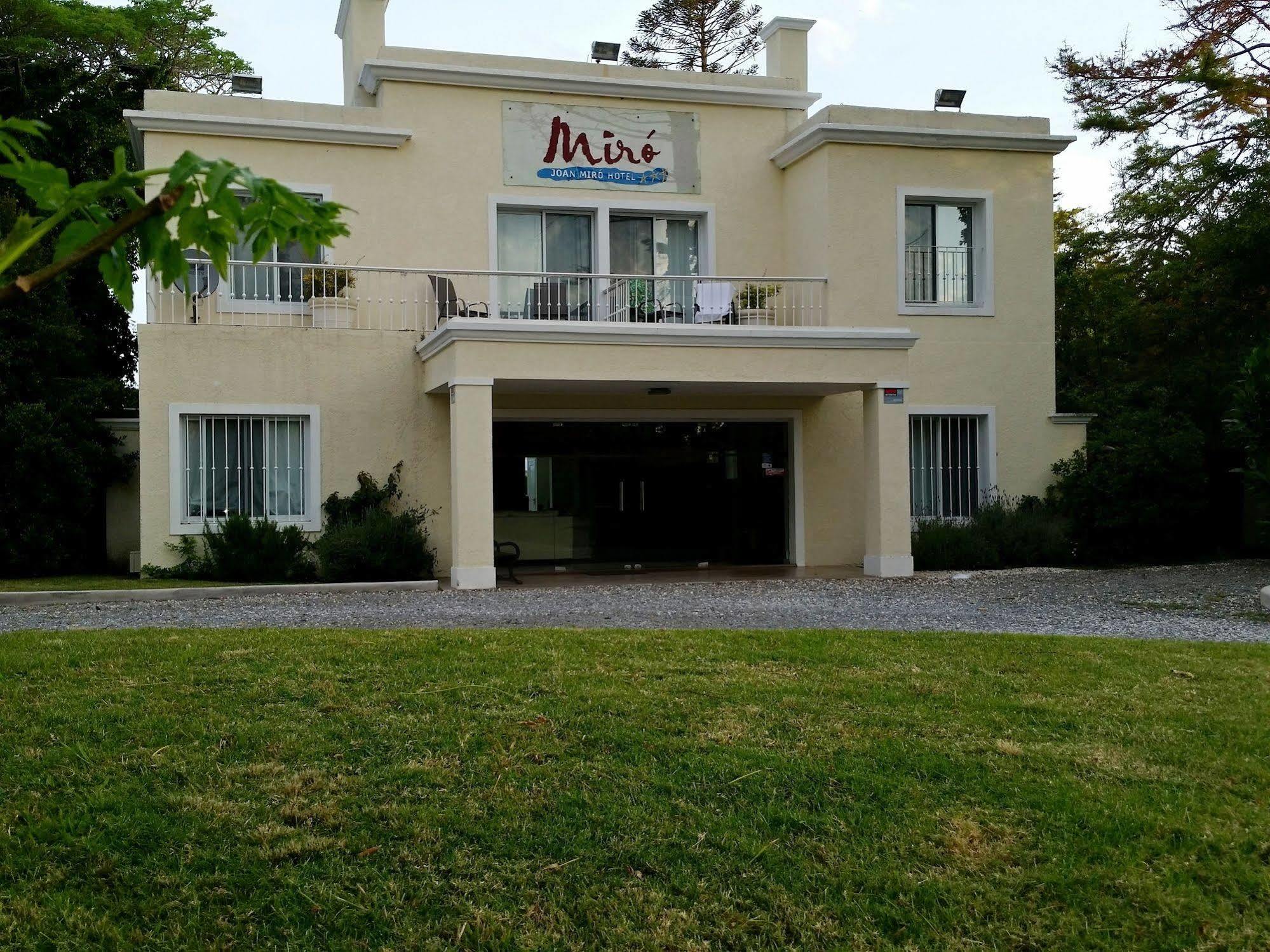 Joan Miro Hotel ปุนตา เดล เอสเต ภายนอก รูปภาพ