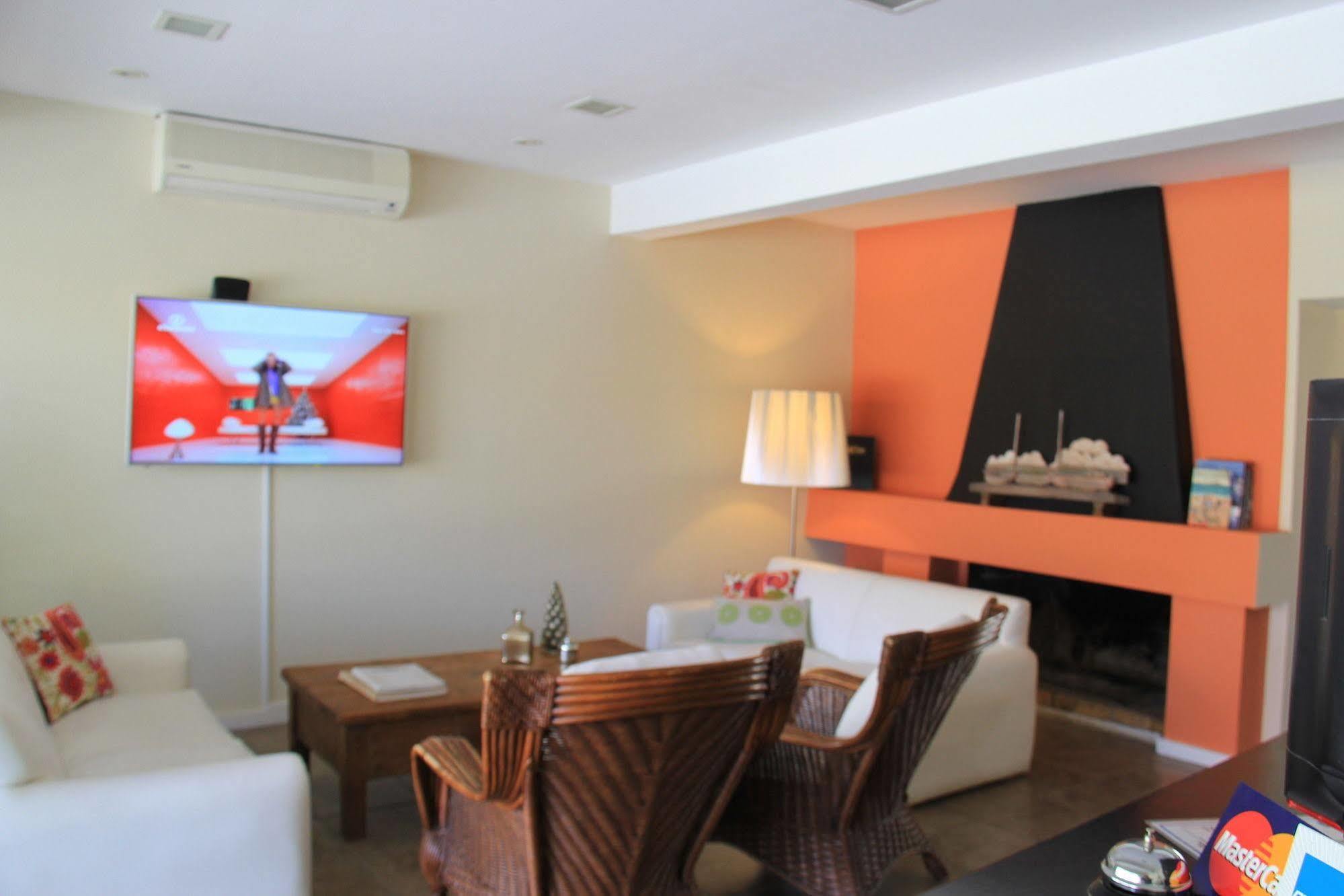 Joan Miro Hotel ปุนตา เดล เอสเต ภายนอก รูปภาพ